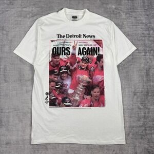 Detroit Red Wings Shirt Mens Large White Vintage 1998 Stanley Cup Newspaper NHL